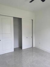 2807 Leeland Heights Blvd in Lehigh Acres, FL - Building Photo - Building Photo
