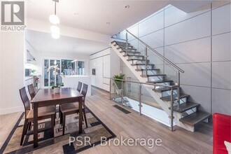 10 Bishop St in Toronto, ON - Building Photo - Building Photo