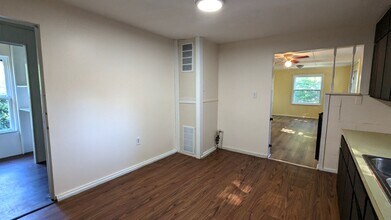 1237 Francis Ave in Muskegon, MI - Building Photo - Building Photo