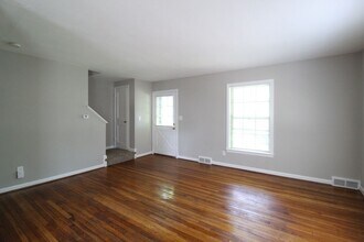 7528 Terrace St in Kansas City, MO - Building Photo - Building Photo