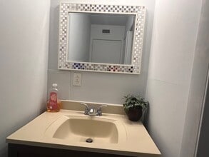 3210 Orleans Dr, Unit 3210 Orleans Drive Unit 4 in Nashville, TN - Building Photo - Building Photo