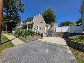 326 Market St in Belvidere, NJ - Building Photo - Building Photo