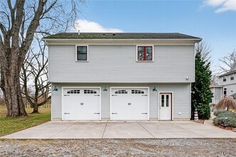 3945 Lower River Rd in Youngstown, NY - Building Photo - Building Photo