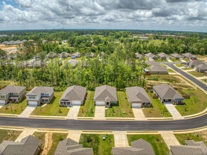 5458 Leeds Ln in Biloxi, MS - Building Photo - Building Photo