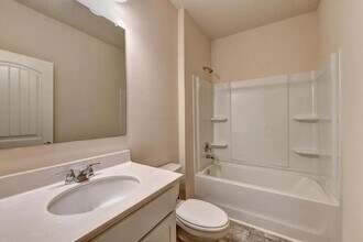 162 Valimar Dr in Braselton, GA - Building Photo - Building Photo