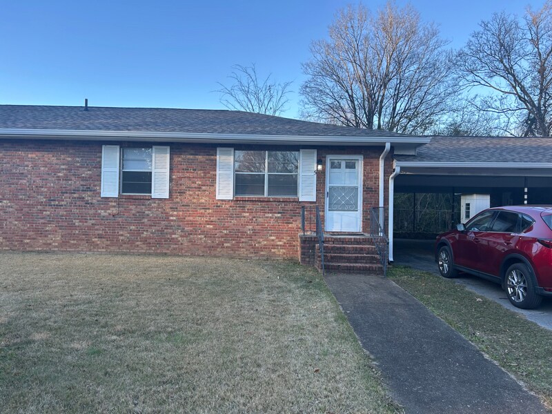 1002 Ogrady Dr, Unit Unit 5 in Chattanooga, TN - Foto de edificio