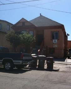 1618 51st Ave in Oakland, CA - Foto de edificio