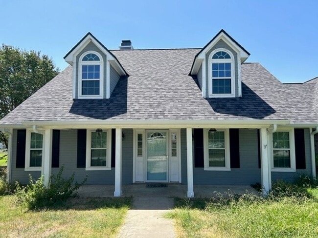 property at 1688 W Tate Ave