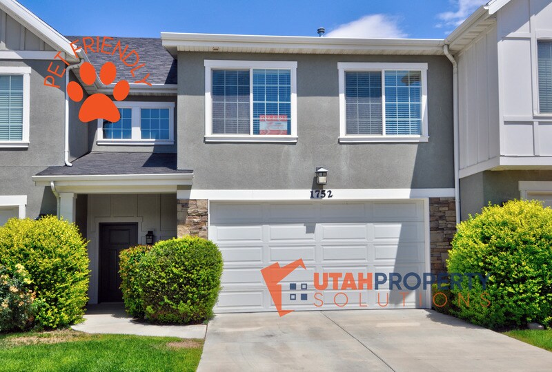 1752 Winford Dr in Riverton, UT - Building Photo
