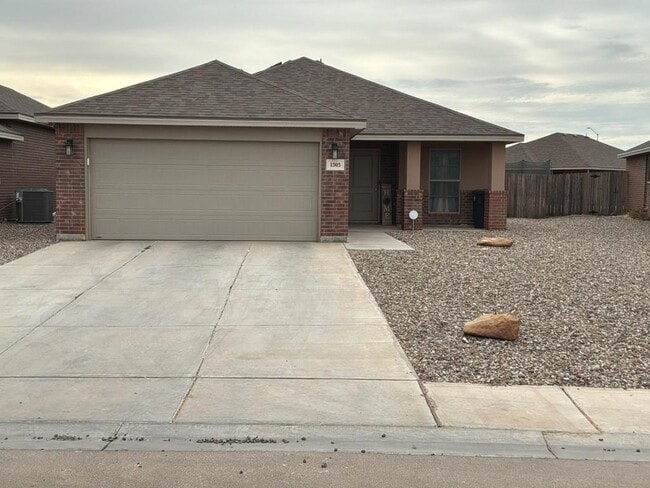 property at 1303 Terra Cotta St