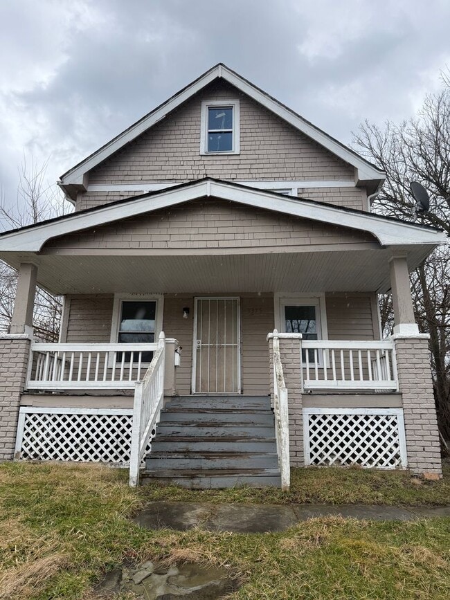 property at 3375 E 145th St