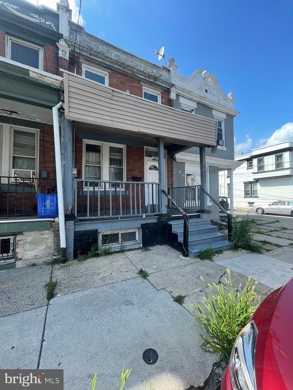 property at 131 Hansberry St