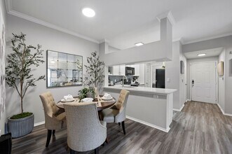 The Ambrose in Houston, TX - Foto de edificio - Building Photo