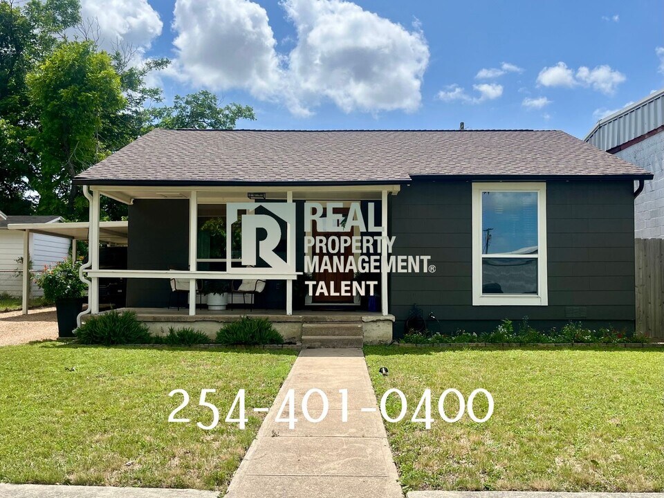 1213 S 37th St in Temple, TX - Building Photo