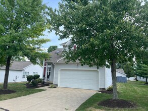 3857 Reeves Ln in Medina, OH - Building Photo - Building Photo