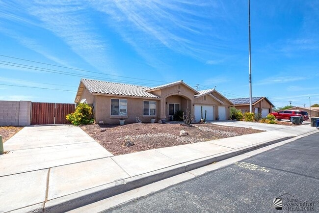 4124 S Jasmine Ave in Yuma, AZ - Building Photo - Building Photo