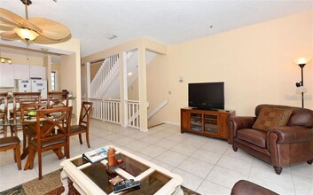 655 Cedars Ct in Longboat Key, FL - Building Photo - Building Photo