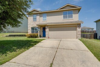 148 Buttercup Way in Kyle, TX - Building Photo - Building Photo