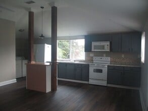 3020 Selma Ave in Panama City, FL - Building Photo - Building Photo