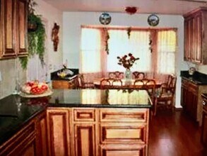 3705 Whitney Ave in Sacramento, CA - Building Photo - Building Photo