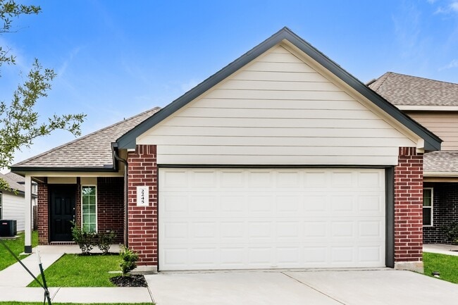 property at 2245 Onyx Ln