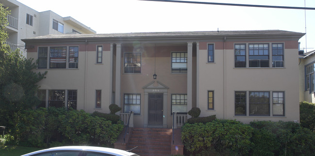 356 Warwick Ave in Oakland, CA - Foto de edificio - Building Photo