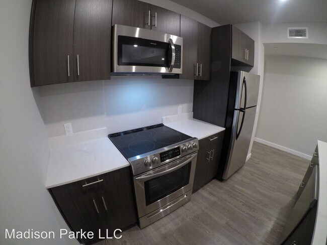 133 S 46th St in Philadelphia, PA - Building Photo - Building Photo