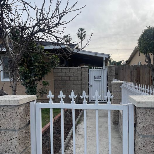 property at 11152 Magnolia St