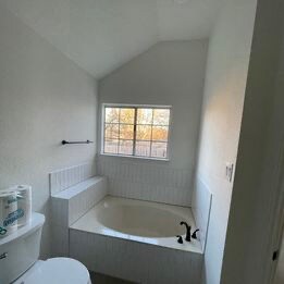 2100 Rosemary Ln in Round Rock, TX - Building Photo - Building Photo