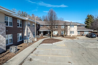 Linden Station Apartments in Boone, IA - Foto de edificio - Building Photo