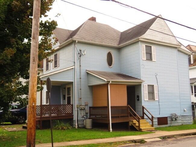 333 W Brady St in Butler, PA - Building Photo - Building Photo