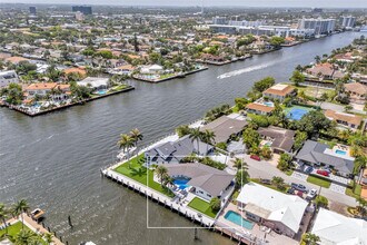 3108 NE 42nd Ct in Fort Lauderdale, FL - Building Photo - Building Photo