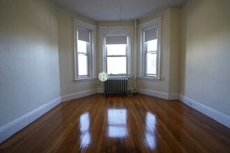 1175 Boylston St in Boston, MA - Foto de edificio - Building Photo