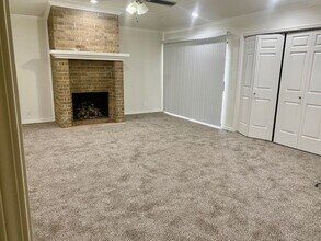 206 Cambridge Cv in Tyler, TX - Building Photo - Building Photo