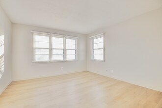 4620 Davenport St, Unit 3 in Omaha, NE - Building Photo - Building Photo