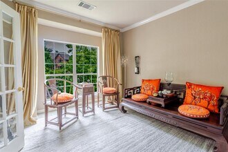 9201 Trowbridge Cove in Austin, TX - Foto de edificio - Building Photo