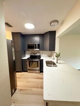 3602 Brigadoon Cir in Clearwater, FL - Building Photo - Building Photo