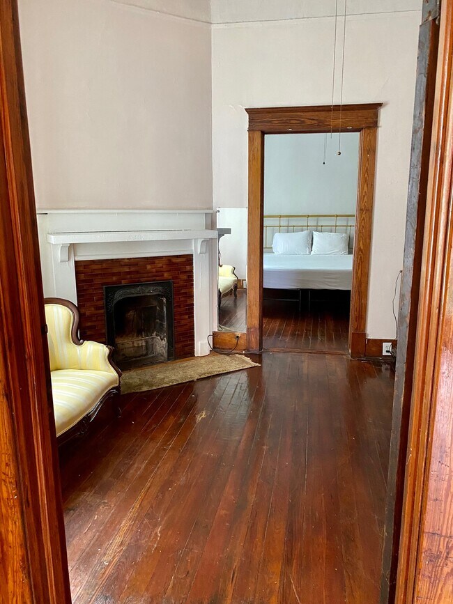 530 E Bolton St, Unit 530 E Bolton