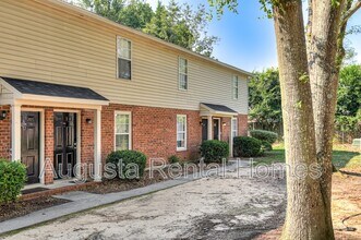 134 Chalet N Blvd in North Augusta, SC - Building Photo - Building Photo