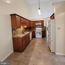 138 Hawthorne Ct in Wyomissing, PA - Building Photo - Building Photo