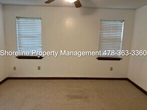 110 Cape Harbour Dr NW in Milledgeville, GA - Building Photo - Building Photo