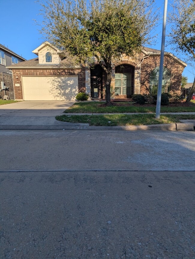 18302 Wendy Glinn Way in Tomball, TX - Building Photo - Building Photo