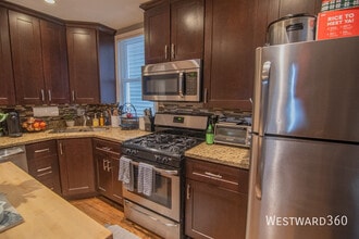 2733 N Wayne Ave in Chicago, IL - Building Photo - Building Photo