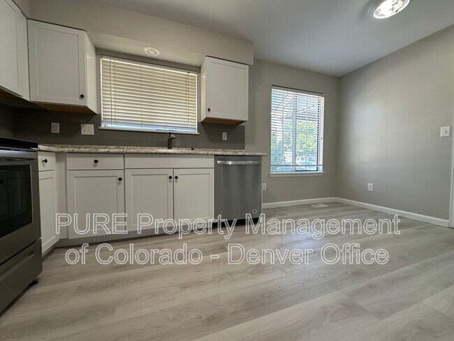 4720 S Dudley St in Littleton, CO - Building Photo - Building Photo
