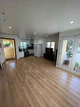 200 S Rodeo Dr in Beverly Hills, CA - Building Photo - Building Photo