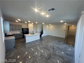 6634 Tumoulin St in Las Vegas, NV - Building Photo - Building Photo