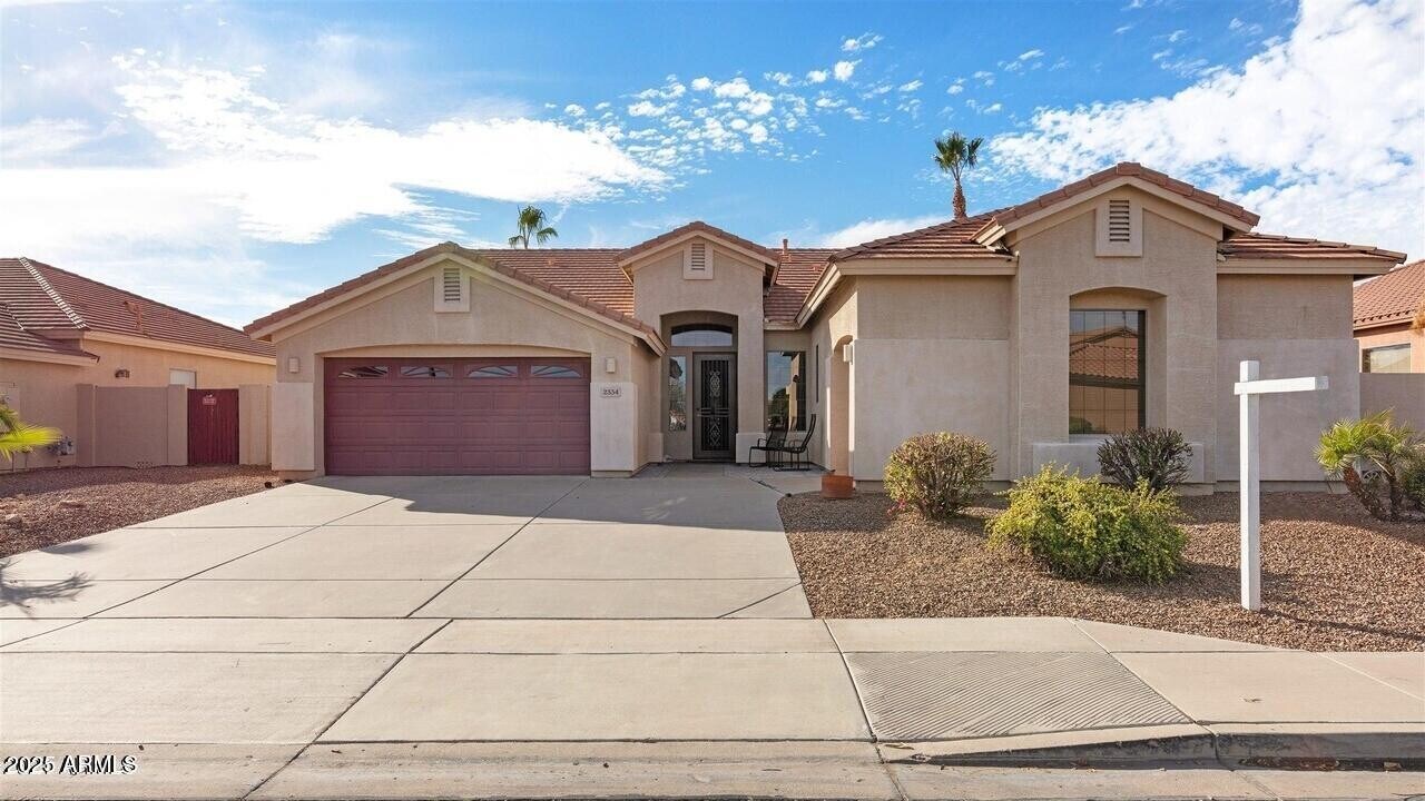 2334 S Vincent in Mesa, AZ - Building Photo