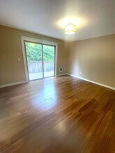 9469-9473-9473 N Saint Louis Ave in Portland, OR - Building Photo - Building Photo