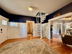 723 E Cimarron St in Colorado Springs, CO - Building Photo - Building Photo