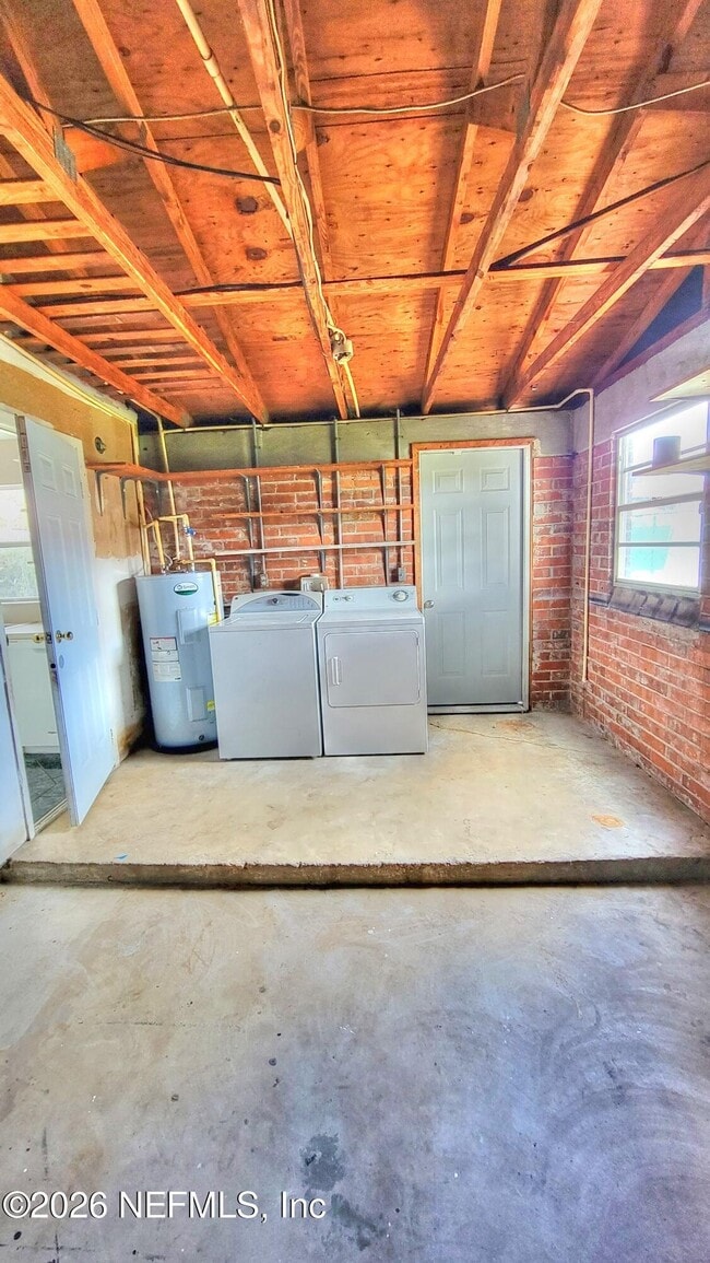 2472 Fernside Rd in Jacksonville, FL - Building Photo - Building Photo